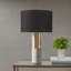 Lampe de table en béton