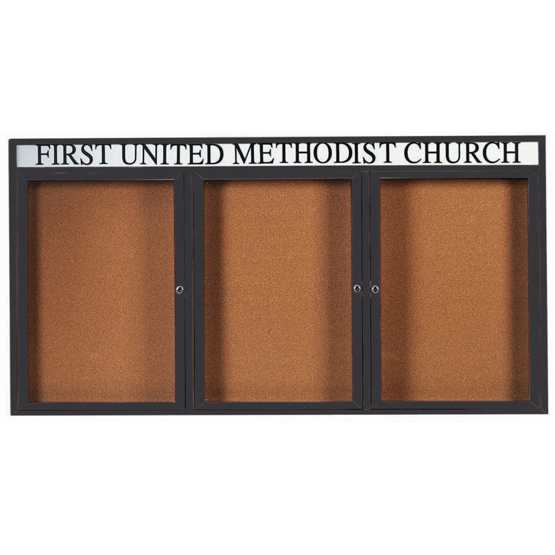Tableau d'affichage mural illuminé et fermé, Bronze anodisé, Trois, 4 pi x 8 pi