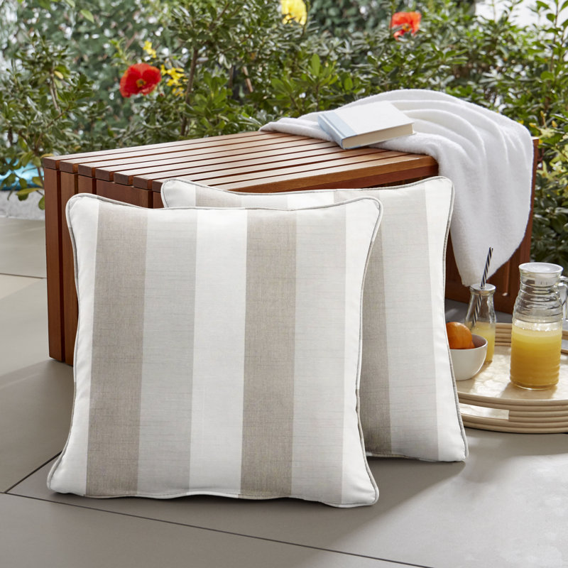 Housse et insert de coussin rectangulaire Tildi Sunbrella Lumber, Lin Direction, 20 po x 20 po