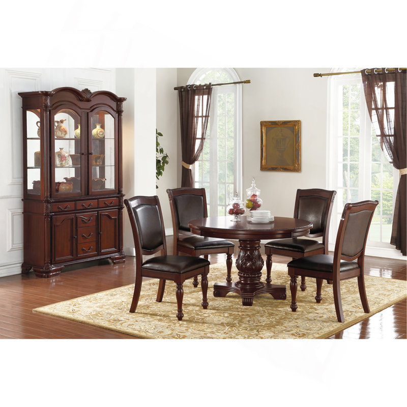 Table de salle à manger classique Majestic Classic et 4 chaises d'appoint 5Pc