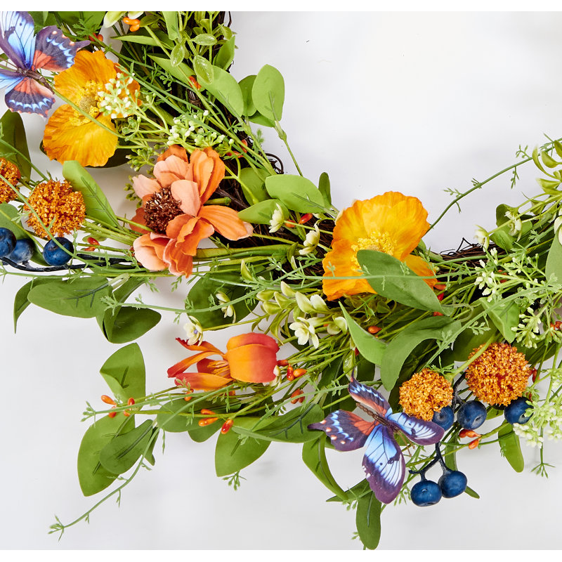 Couronne artificielle 26 "à papillons, fleurs et baies sur base de brindilles naturelles 26"
