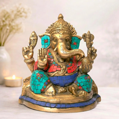 Figurines & Sculptures