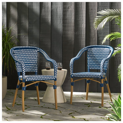 Ensemble de 2 chaises bistro en rotin French Country avec structure en aluminium, blanc et bleu marine