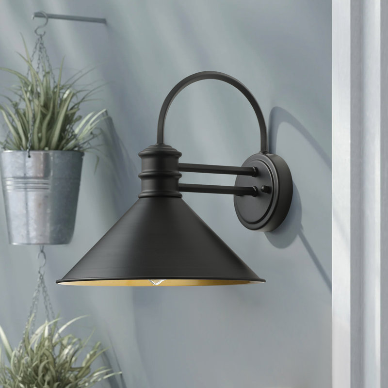 Oriol Aluminum Wall Light