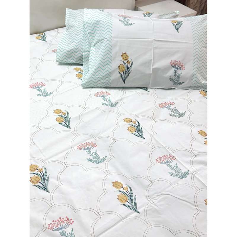 Dreamscape Block Print Soft Cotton Bedsheet Set With Pillowcases