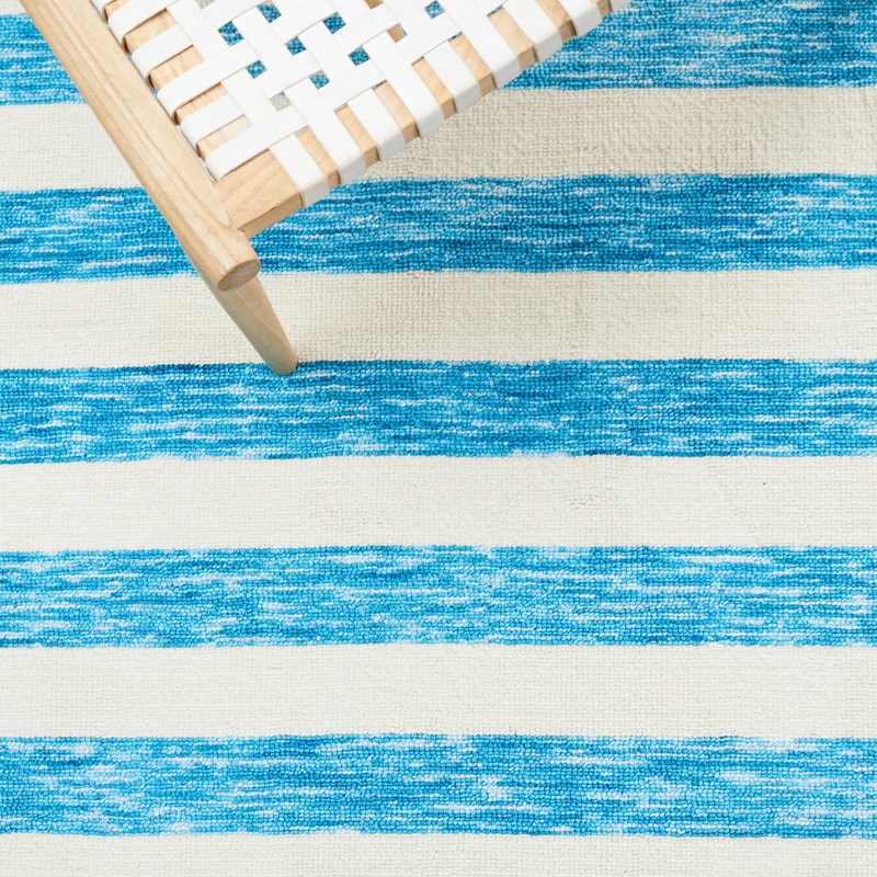 Claymore Easy Care Performance Machine Washable Striped Rug, Rectangle 2'3" x 4'