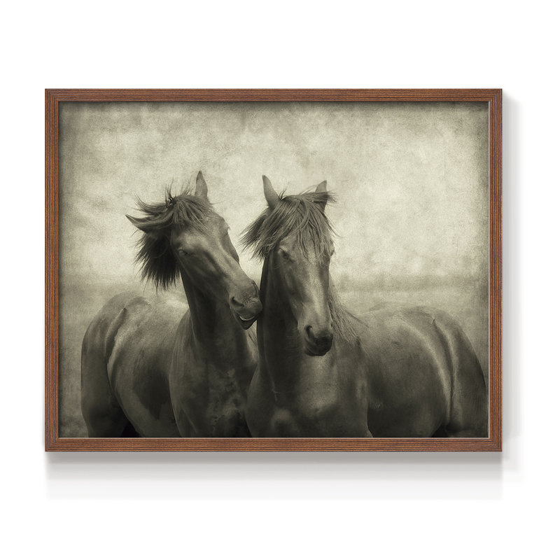 «Horses Don't Whisper», impression encadrée, H 8 po x l 10 po, Noyer