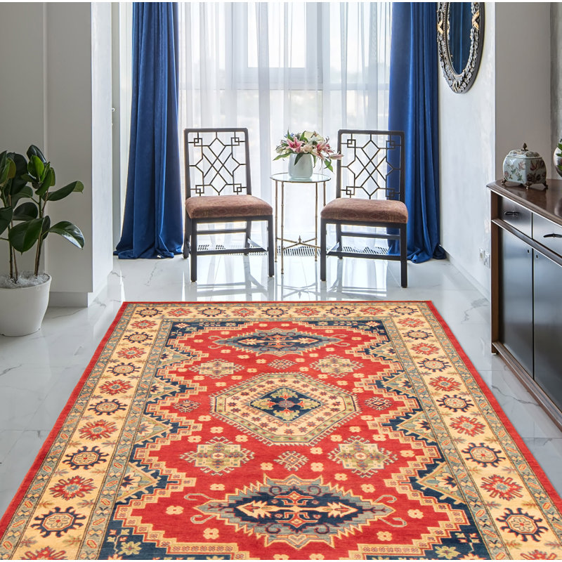 Tapis rouge Finest Ghazni 6 pi 6 po x 9 pi 11 po
