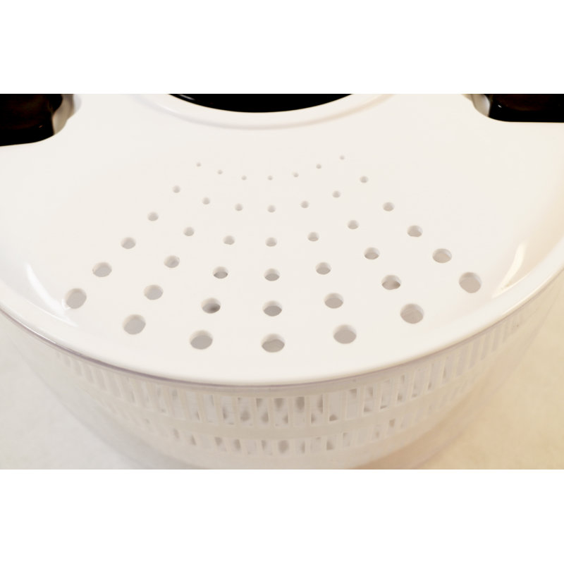 Salad Spinner with Locking and Straining Lid