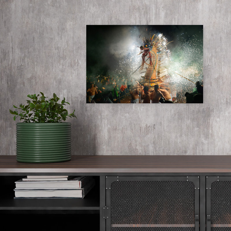Dragon, feux d'artifice, célébration, art mural traditionnel, 12" H x 18" W