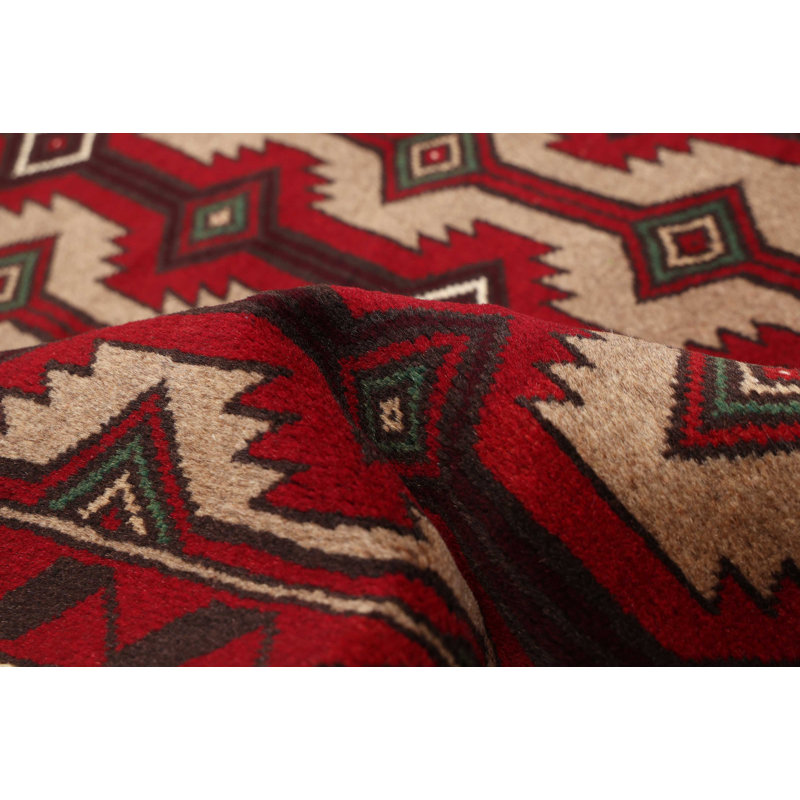 Tapis rouge Teimani 3 pi 7 po x 6 pi 1 po