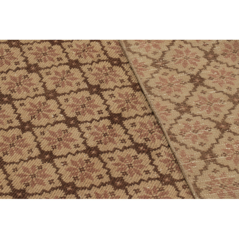 Vintage Distressed Rug, Beige-Brown With All-Over Floral Patterns – Rug & Kilim