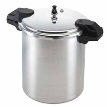 Magefesa Star 4 qt. Stainless Steel Pressure Cooker