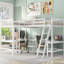 Lit mezzanine simple en L avec 2 bureaux encastrés, lit simple de couleur blanche et bois