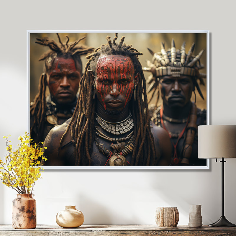 Chavonne tribus d'Afrique Kalenjin Warriors - art mural tribal africain, H 24 po x l 32 po x P 1 po, Cadre flottant blanc