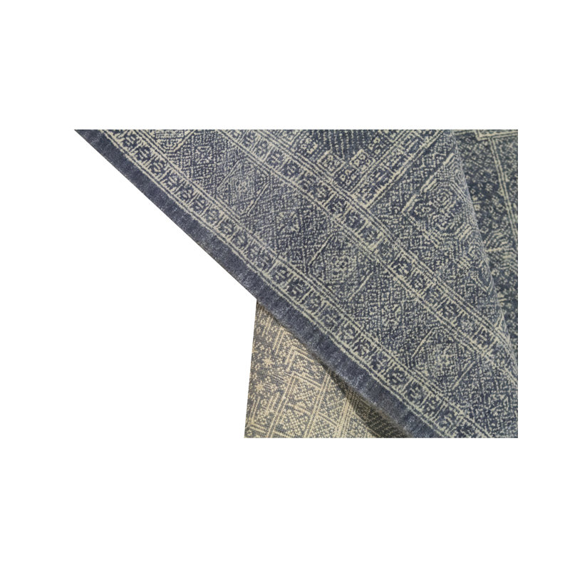 Tapis bleu clair et beige noué à la main de haute qualité