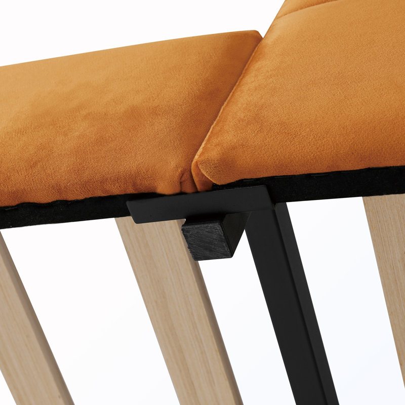 Lit double tapissier sur pied, Orange