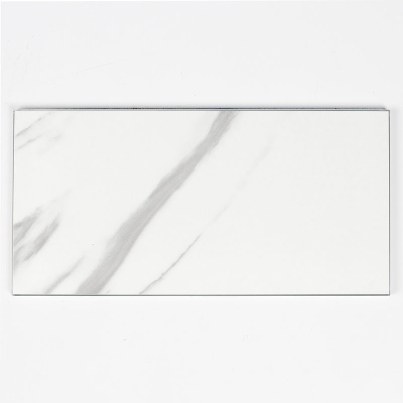 Carrelage mural de cuisine et de salle de bain décoratif style bord droit en verre 3 po x 6 po Nature
