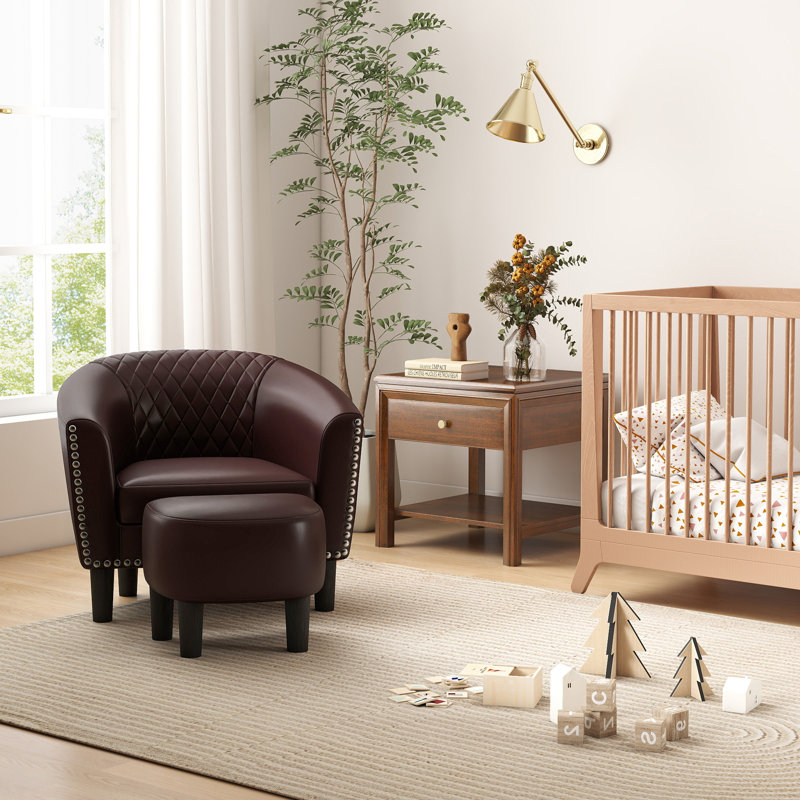 Fauteuil demi-tonneau avec repose-pieds 27,95 po Alverstone, Simili cuir brun foncé