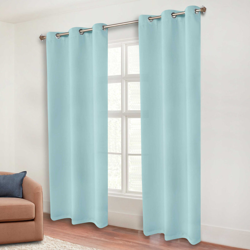 Paire de rideaux obscurcissant avec œillets Millendon, Lys vert, L 42 po x L 84 po