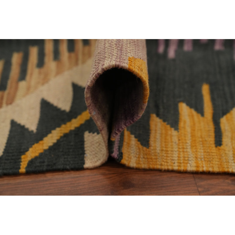 Rustic Elegance Kilim Wool Geometric Rug 5x7