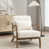 White est en rupture de stock