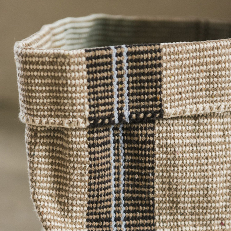 Handloom Basket Tule