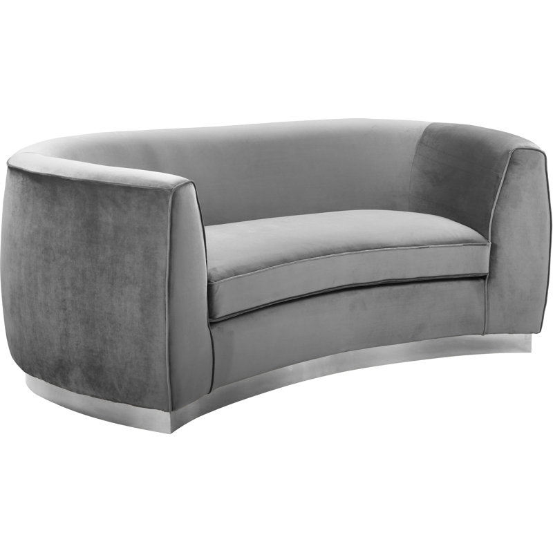 Causeuse courbée en velours 70,5 po Breccan, Velours gris, Chrome chrome