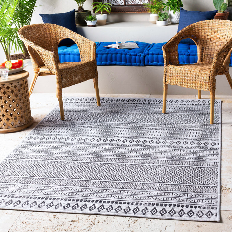 Oval Geometric Indoor/Outdoor Rug, Rectangle 130 x 180cm