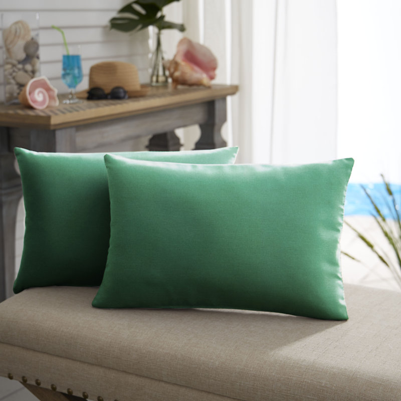  Coussin décoratif intérieur / extérieur Knife Edge, 16 po x 26 po, Vert forêt