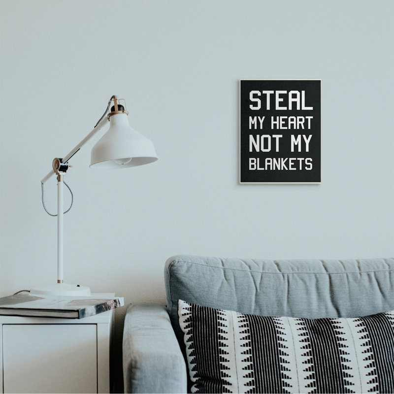 «Steal Hearts Not Blankets» par Daphne Polselli, reproduction d'art textuel, H 15 po x l 10 po x P 0,5 po, Plaque murale