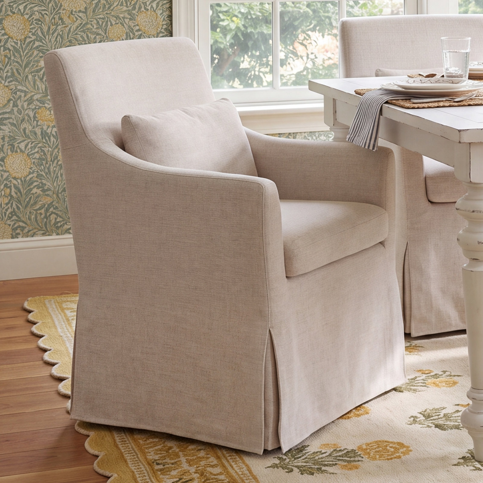 Glinda Side Chair, Beige