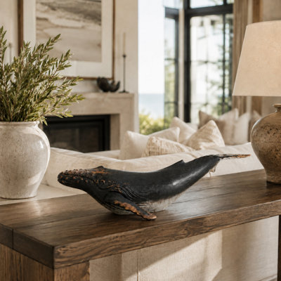 Sculpture de baleine noire en résine (L)
