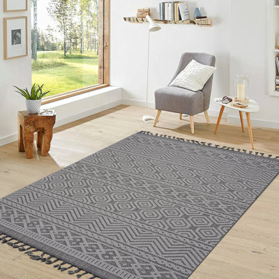 8X10 Geometric Indoor / Outdoor Area Rug
