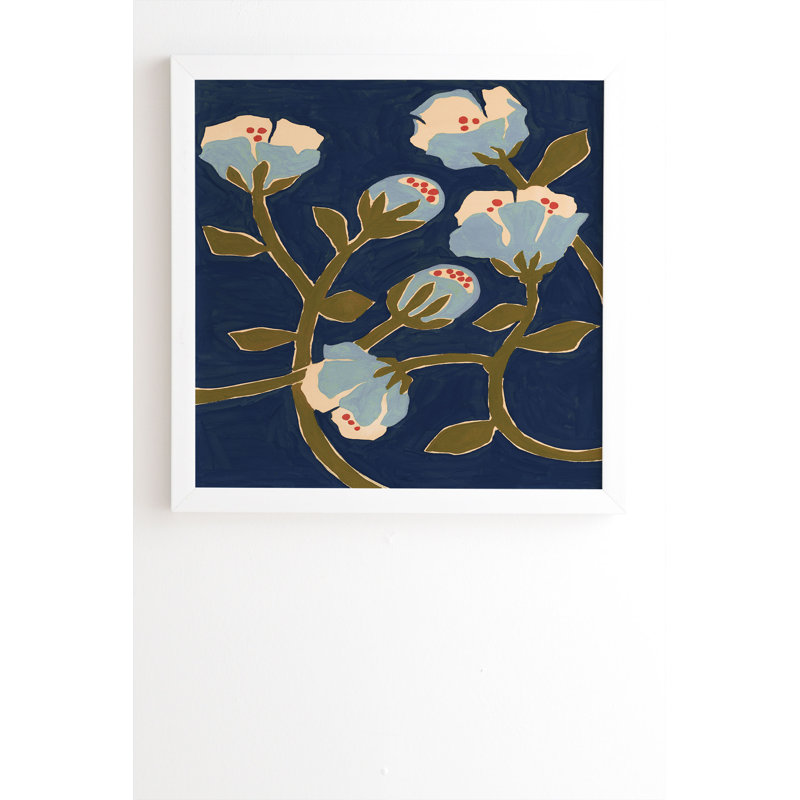 «Megan Galante Blue Perennial» par Megan Galante - reproduction de cadre photo sur bois, H 30 po x l 30 po x P 3 po