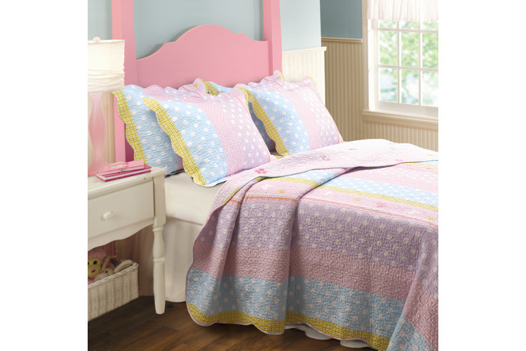 Baccari Pink/Blue/Purple Cotton Reversible Quilt Set