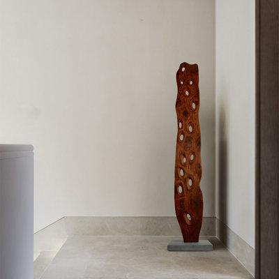 Medieval-Style Rubberwood Sculpture Ornaments