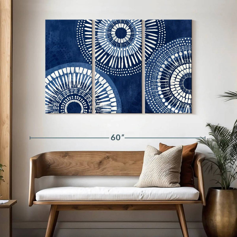 Avery Adelle II, 32" H x 50" W
