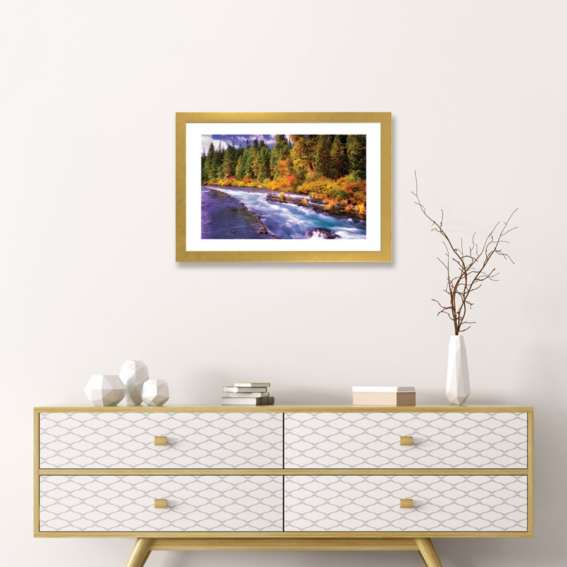 «Fall Stream», reproduction de photo encadrée, H 24 po x l 32 po x P 1 po, Papier doré