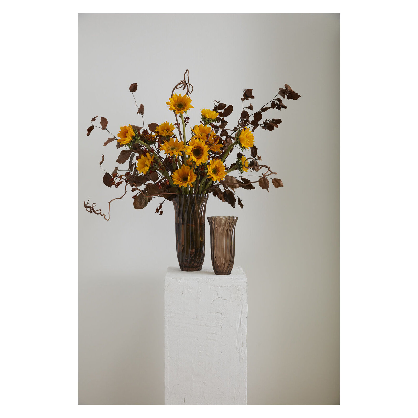 Marajo Glass Table Vase, 10" H x 5.5" W x 5.5" D