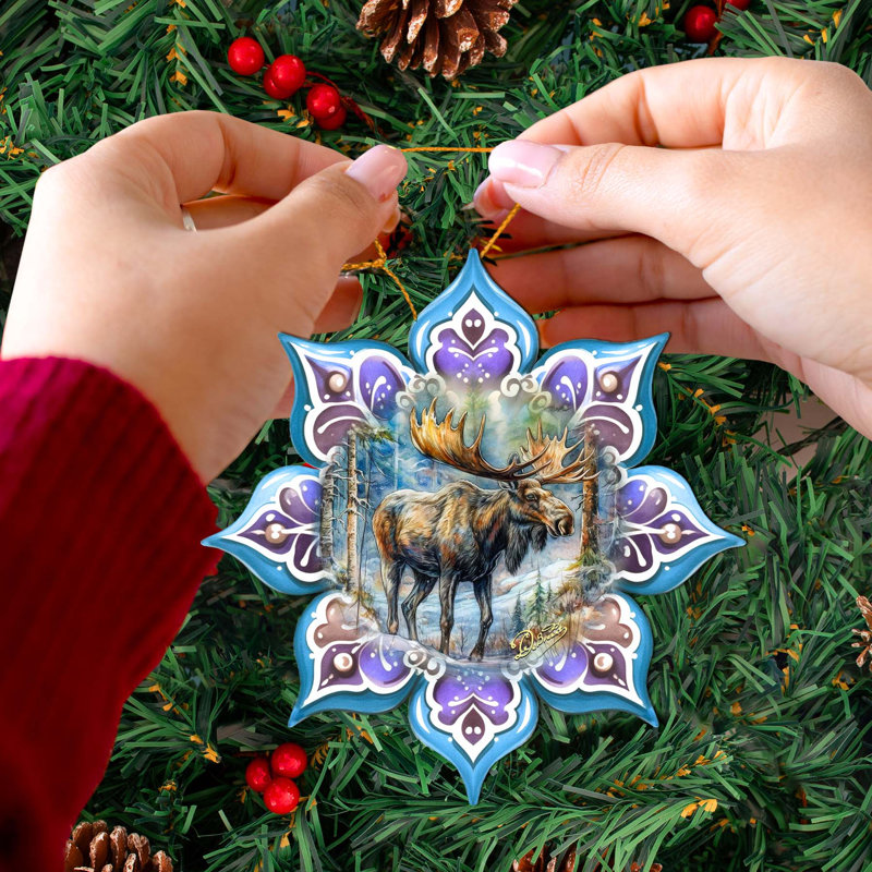 Snowflake Wooden Ornaments By G. Debrekht, Orignal flocon de neige