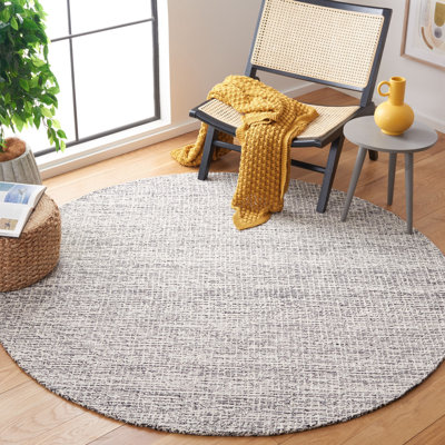 Tapis noir / gris en laine / coton touffeté à la main Narciza