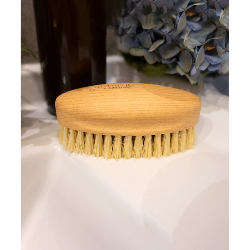 Natural By Hillbrush Residential Use Brush