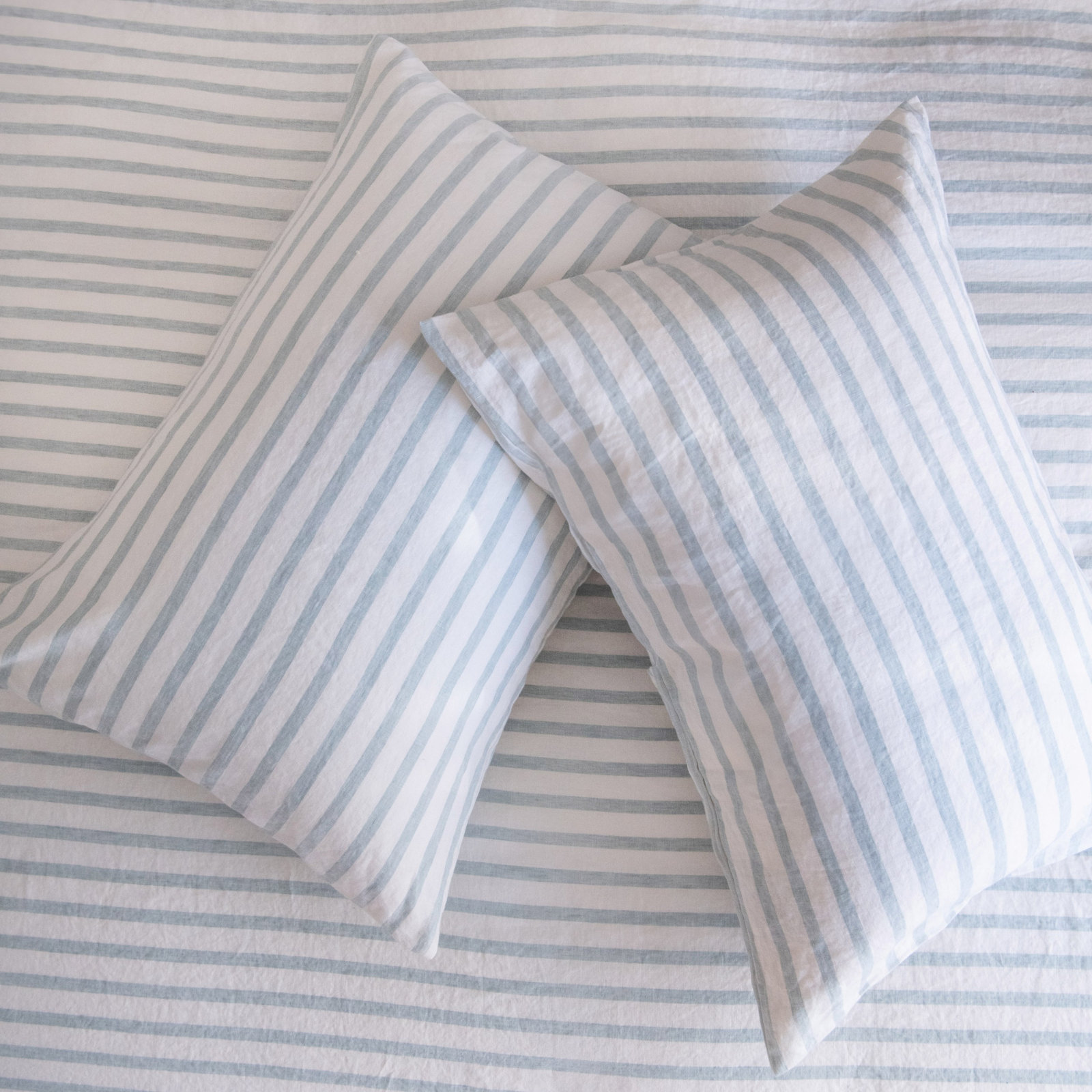 French Linen Duvet Cover Set, Twin Duvet Cover + 1 Standard Pillow Sham, Cream & Wave Stripe