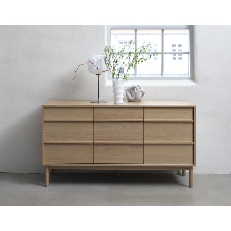 Winslow 140.2cm Sideboard