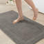 Tapis pour salle de bain luxueux en coton et gris anthracite