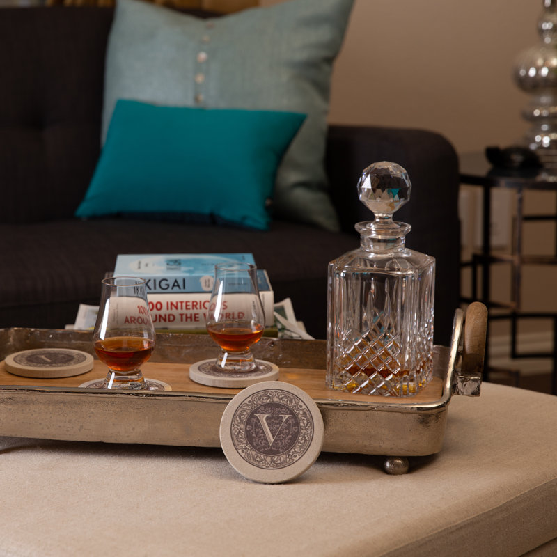 Ensemble de 4 sous-verres en grès naturel Lettre monogramme, V