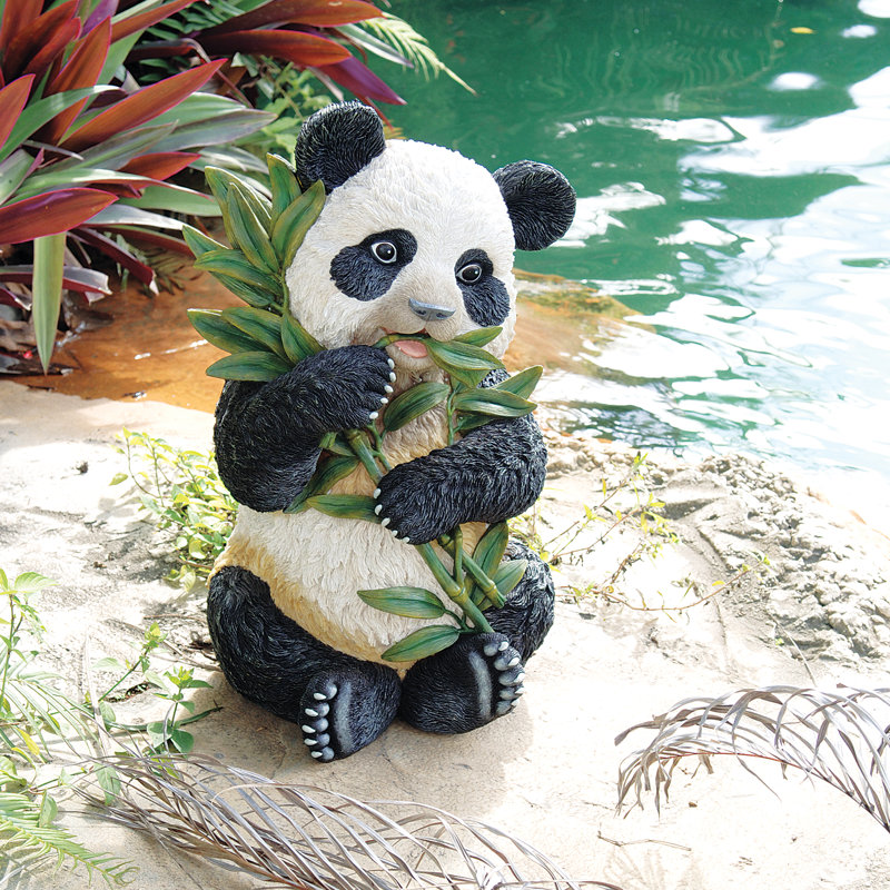 Tian Shan the Panda Statue