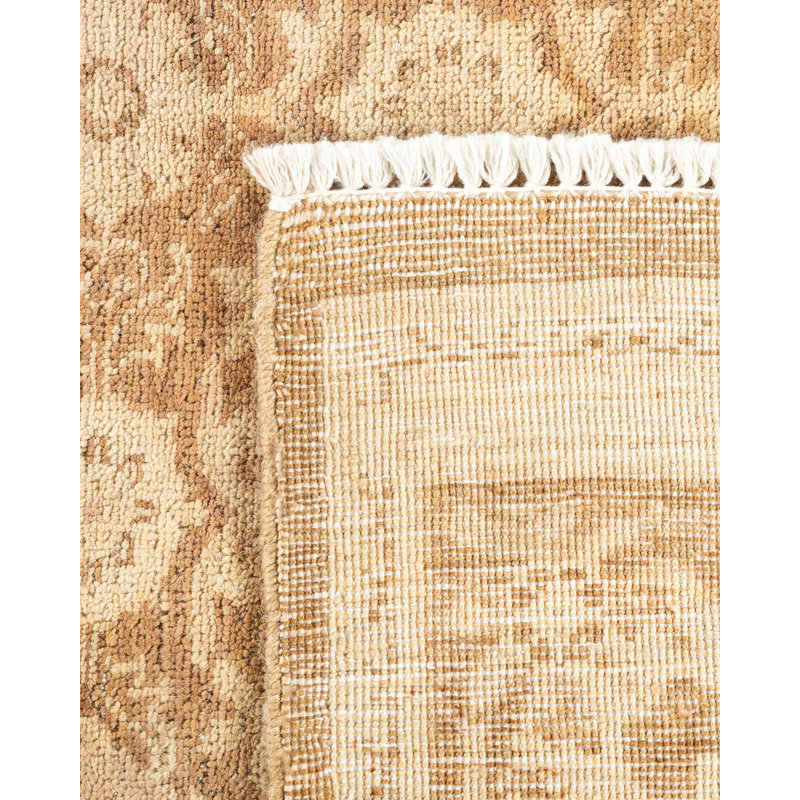 Tapis unique noué à la main Hayner - brun clair / ivoire, 5 pi 10 po x 8 pi 10 po Hayner