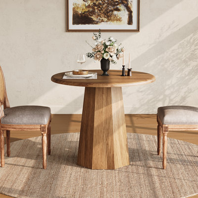 31" Round Pedestal Dining Table
